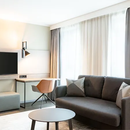 Hotel By Marriott 4*