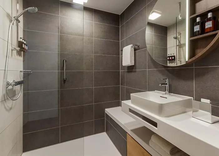 By Marriott ホテル