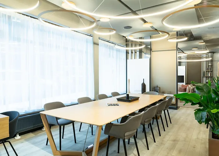 By Marriott ホテル